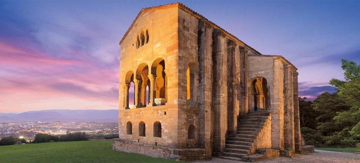 Iglesia prerrománica de Santa María del Naranco.